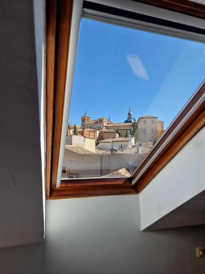 Hostal Santo Tome Toledo 2*,  Spain